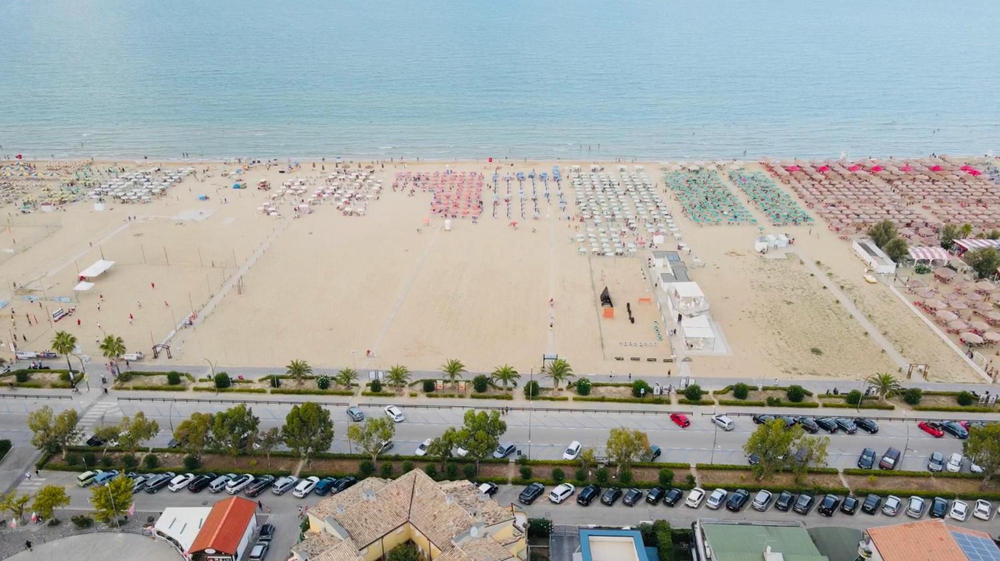 Apartament Residenza Alpaluba Vasto Zewnętrze zdjęcie
