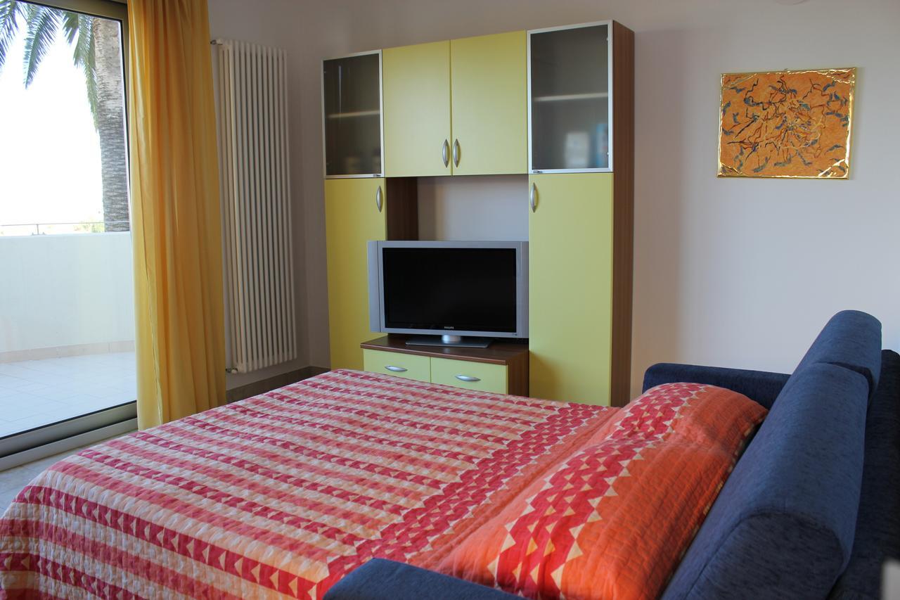 Apartament Residenza Alpaluba Vasto Zewnętrze zdjęcie